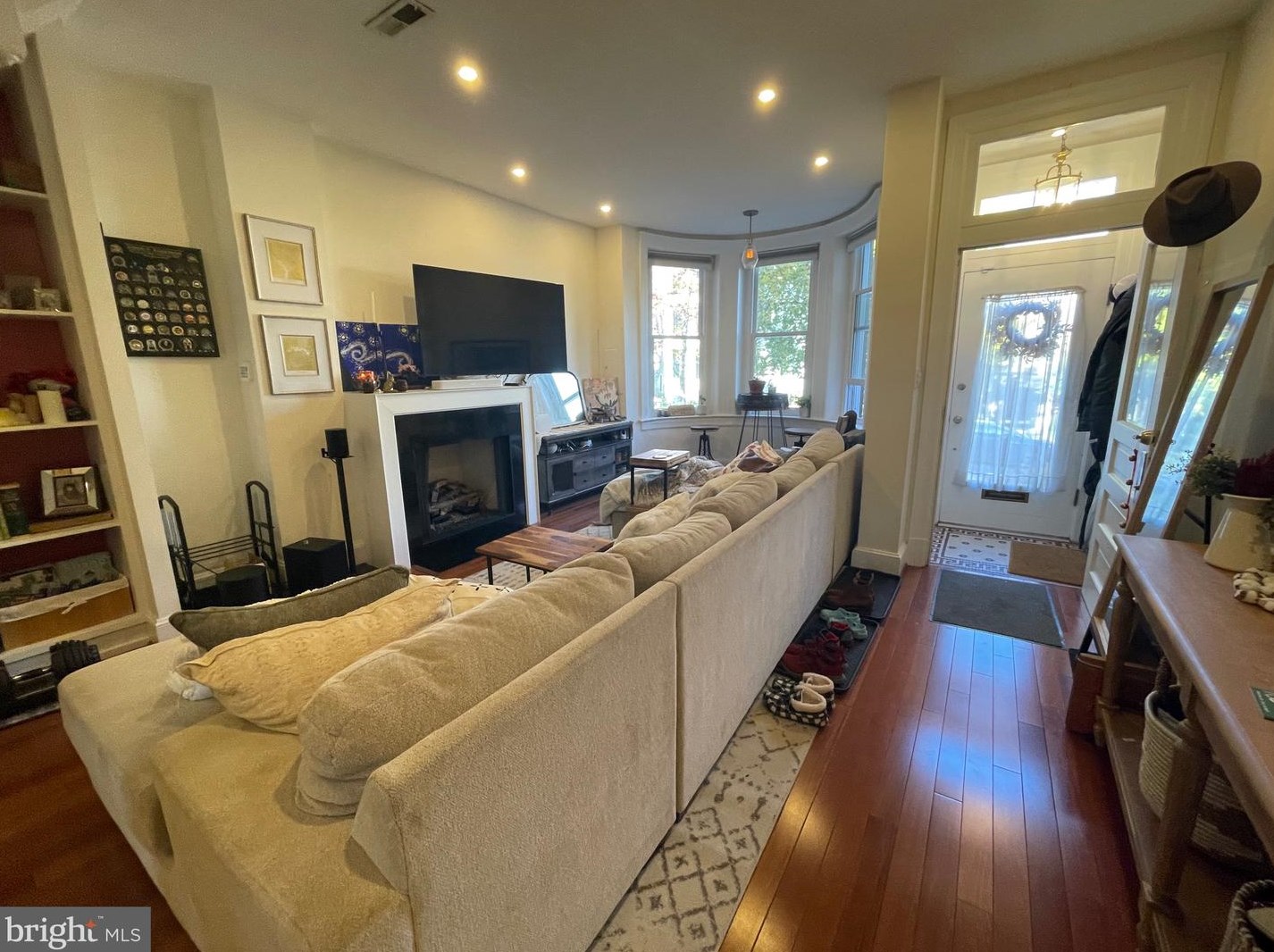 1750 T St Nw #b, Washington, DC 20009