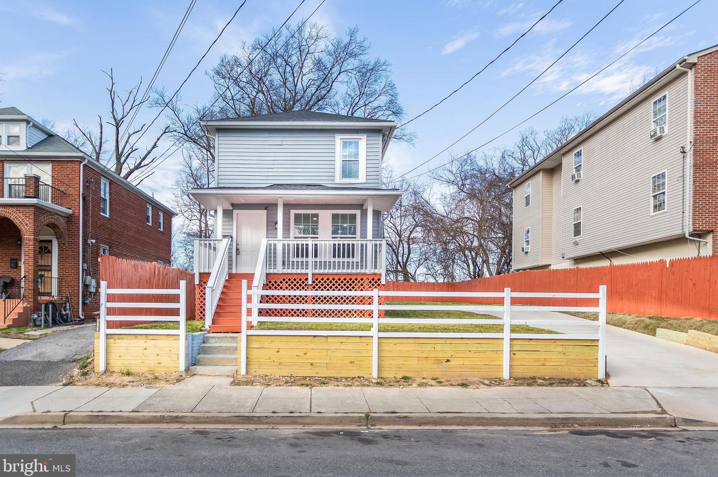 5220 Dix St, Washington DC  20019-6646 exterior