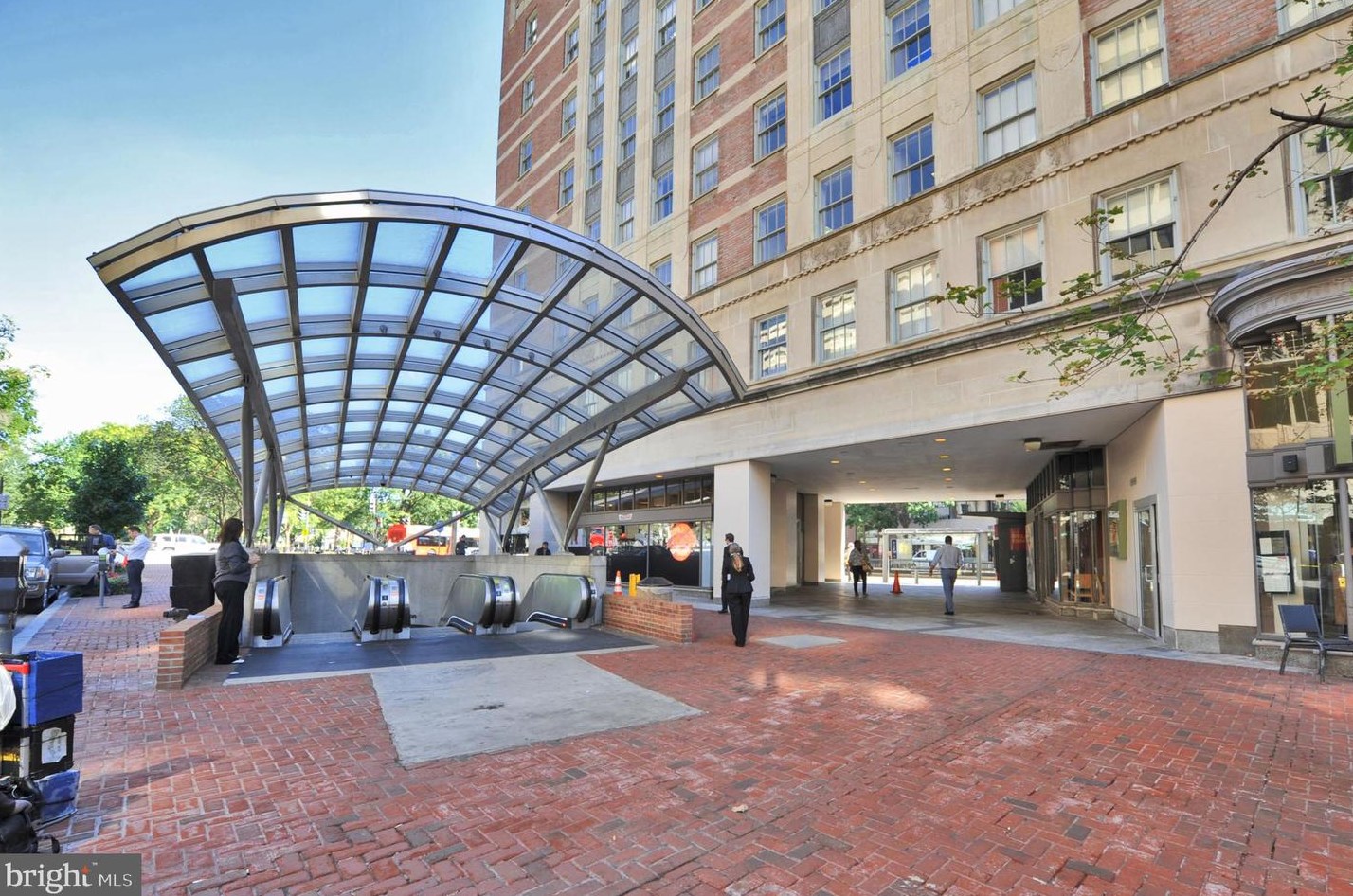 1904 Kalorama Pl, Washington DC  20009-1584 exterior