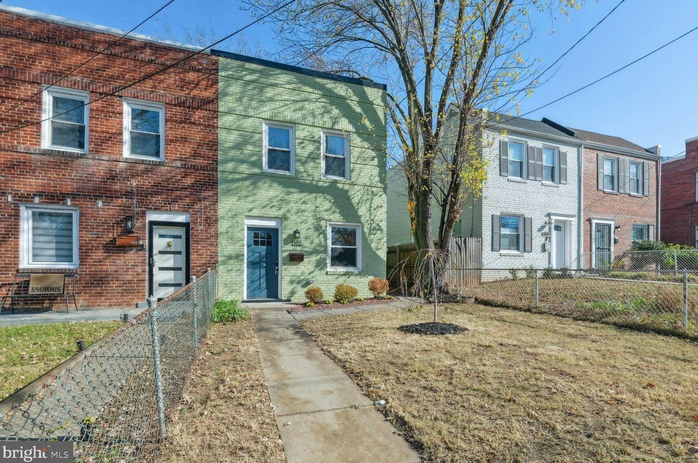 1187 46th Pl, Washington DC  20019-4939 exterior