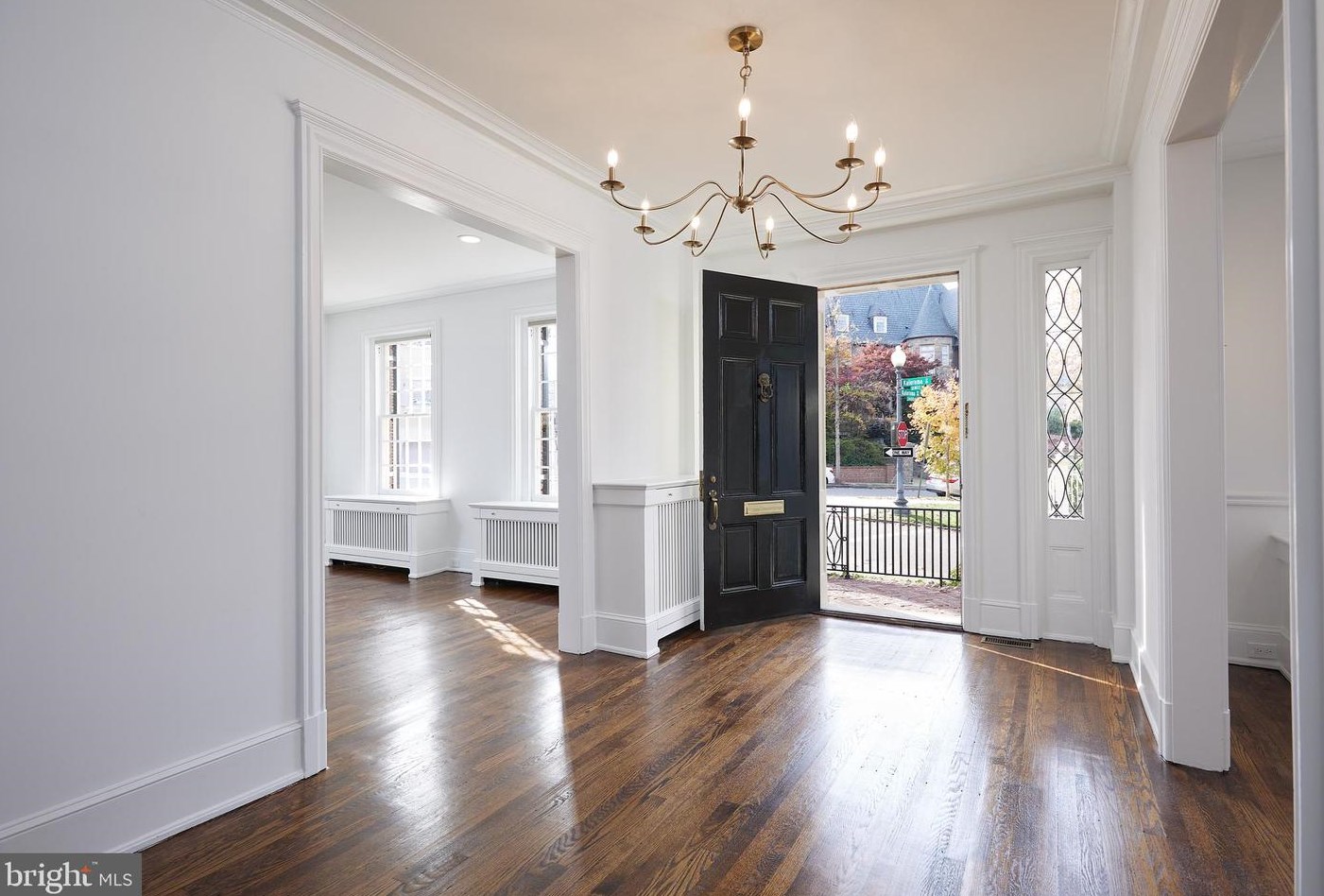 10 Kalorama Cir, Washington DC  20008-1616 exterior