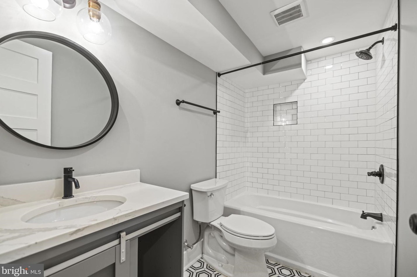 219 Morgan St, Washington DC  20001-1217 exterior