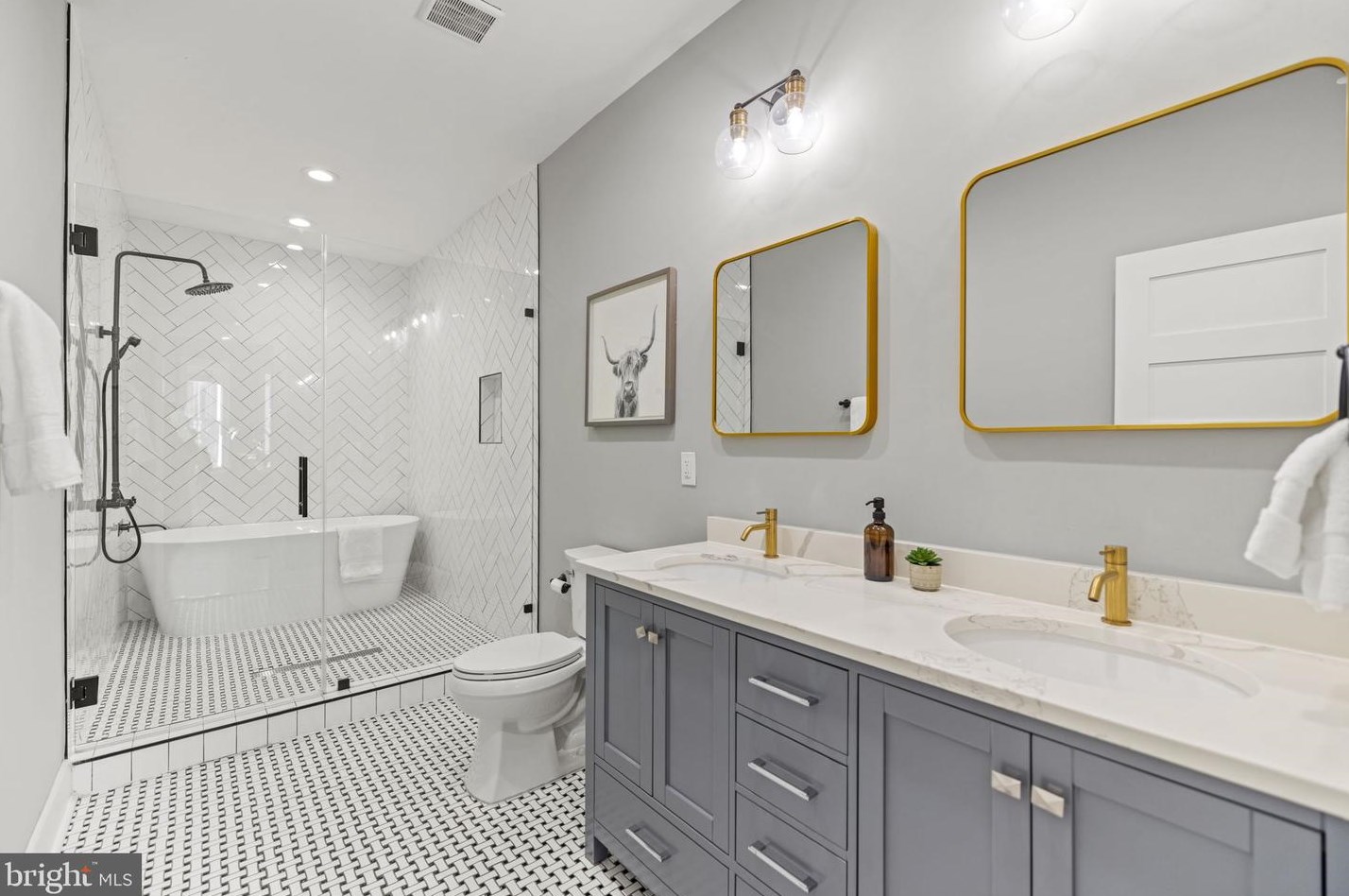 219 Morgan St, Washington DC  20001-1217 exterior