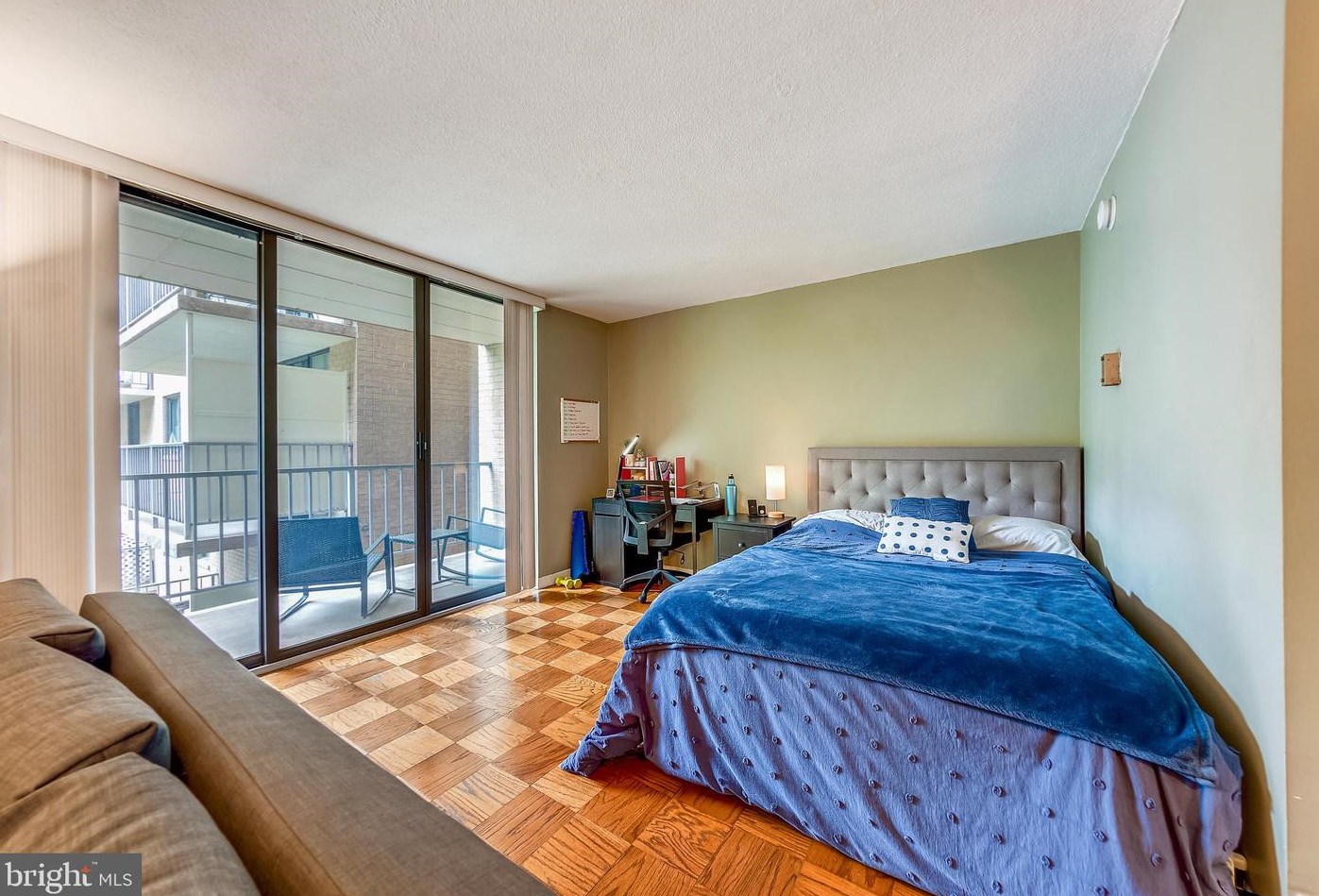 2201 L St Nw #520, Washington, DC 20037
