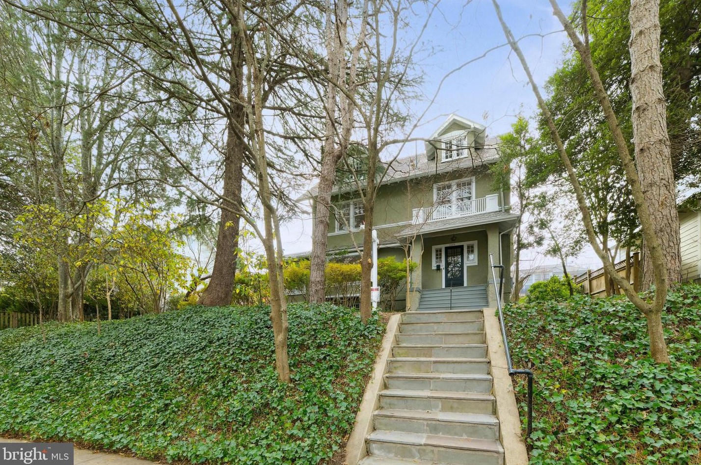 3802 Military Rd, Washington, DC 20015-2704