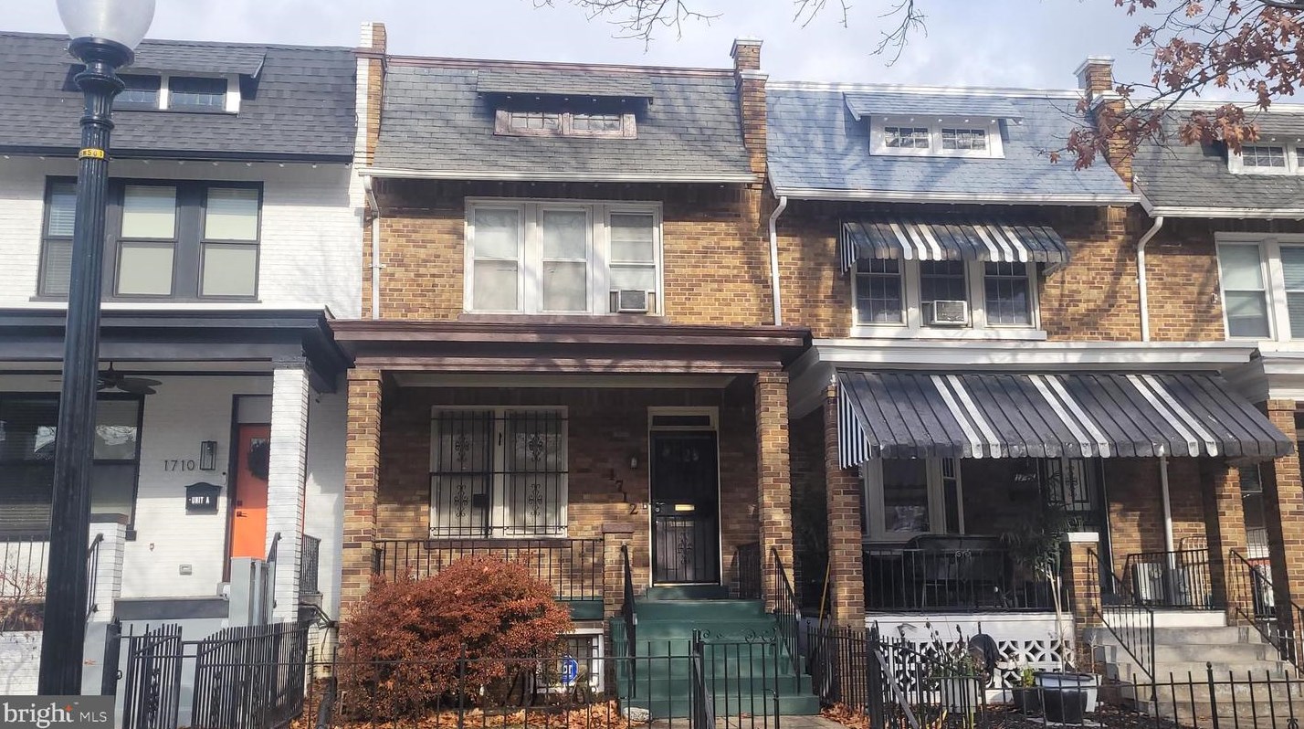 1712 C St, Washington, DC 20002-6624
