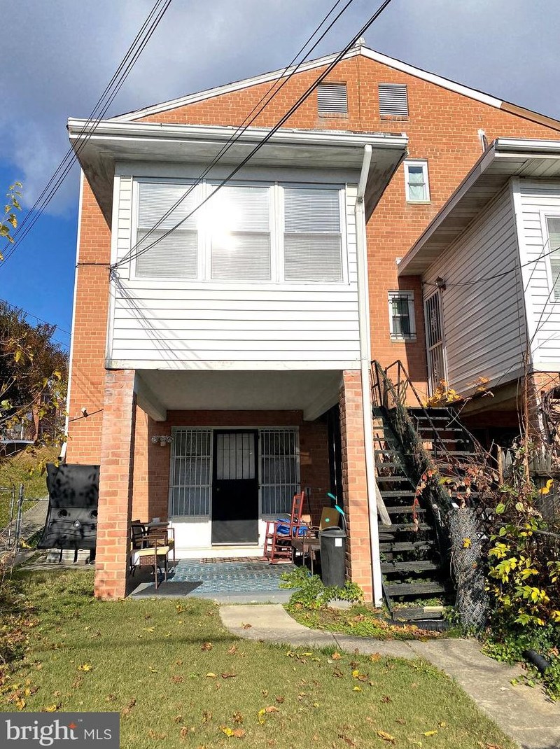 559 Ingraham St, Washington DC  20011-7703 exterior