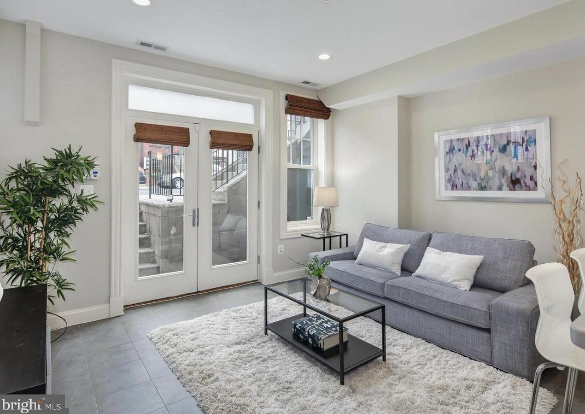 2714 Ontario Rd Nw #2, Washington, DC 20009