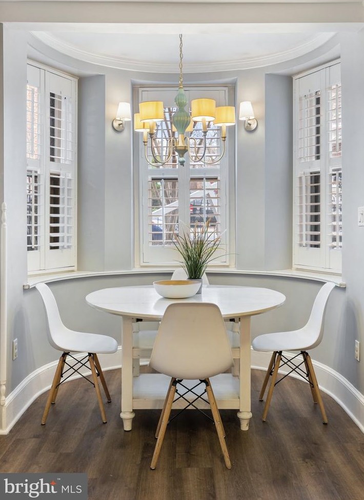 250 9th St, Washington DC  20002-6110 exterior