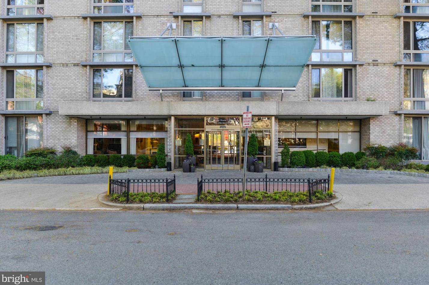 950 25th St Nw #810-n, Washington, DC 20037