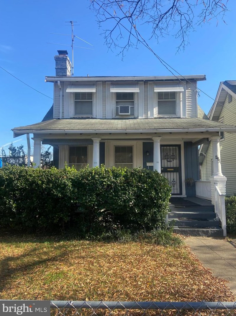 4207 12th St, Washington, DC 20017-3818