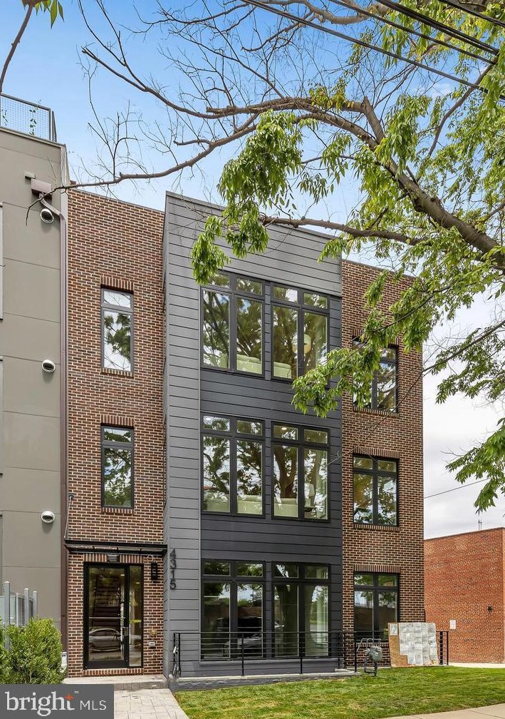 4315 Harrison St Nw #7, Washington, DC 20015