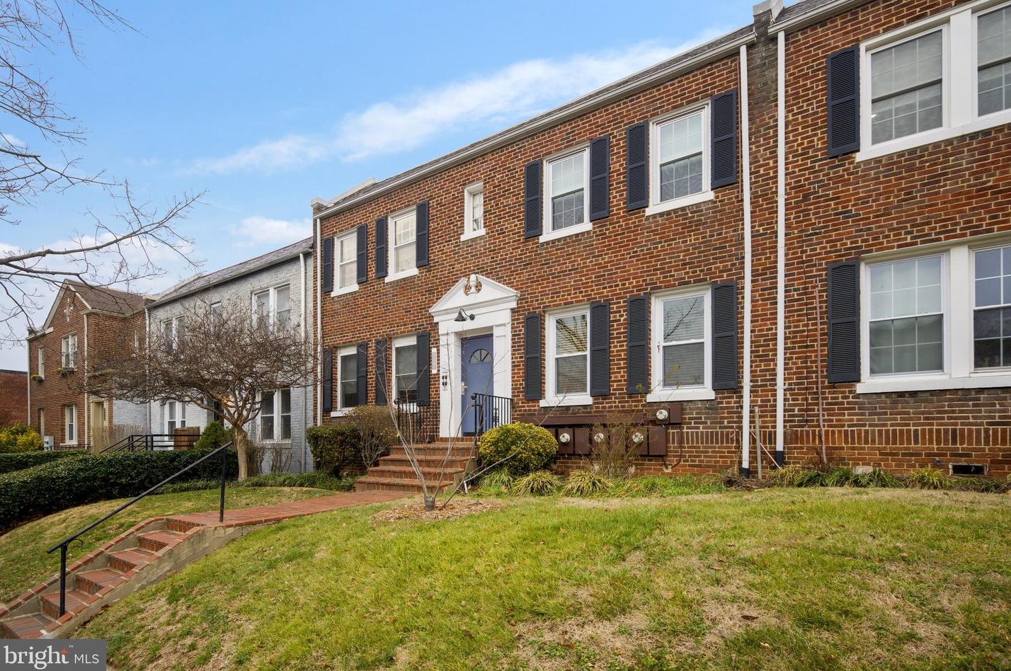 957 Randolph St Nw #b, Washington, DC