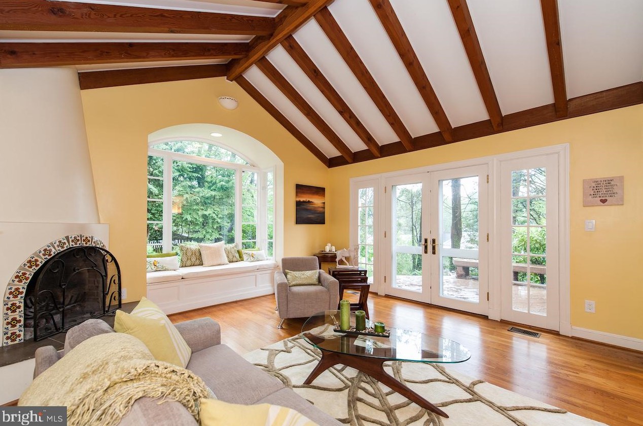 2354 48th St Nw, Washington, DC 20007