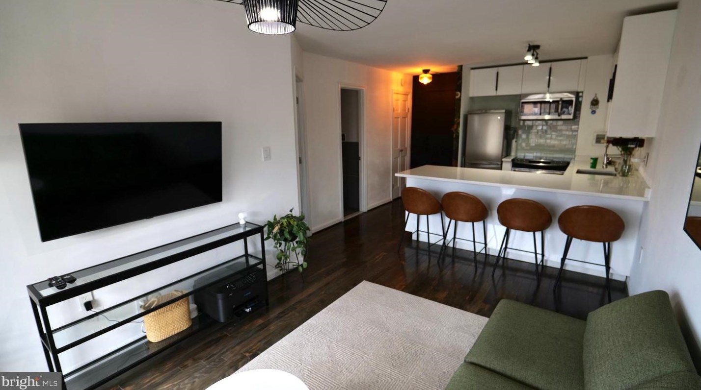 1718 P St Nw #814, Washington, DC 20036