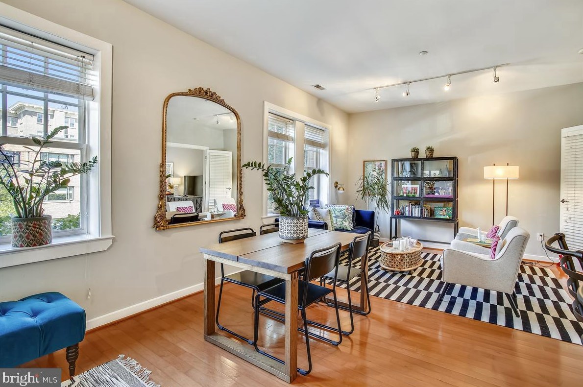 1704 T St Nw #302, Washington, DC 20009