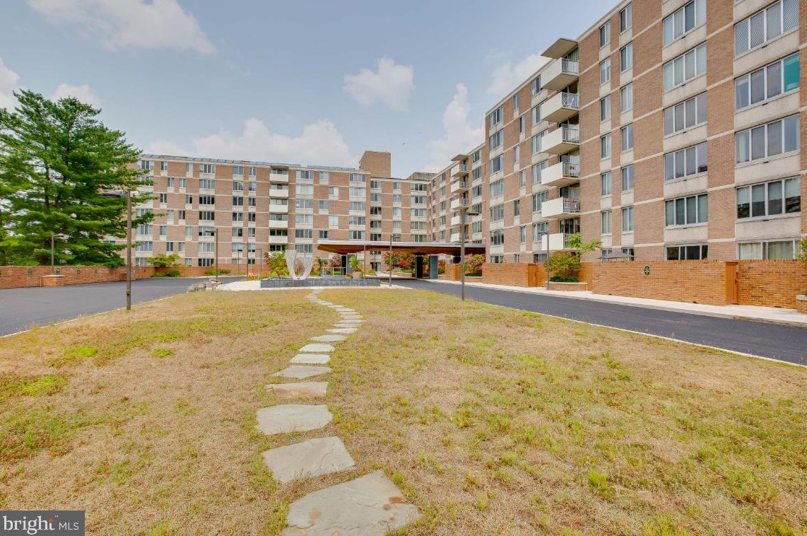 2939 Van Ness St Nw #230, Washington, DC 20008