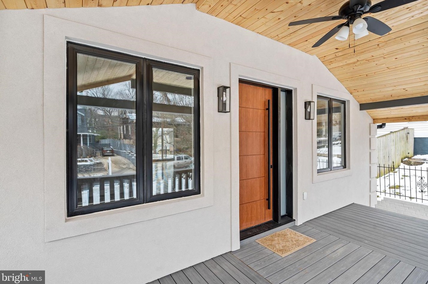 1437 Lawrence St, Washington DC 20017-2911 exterior