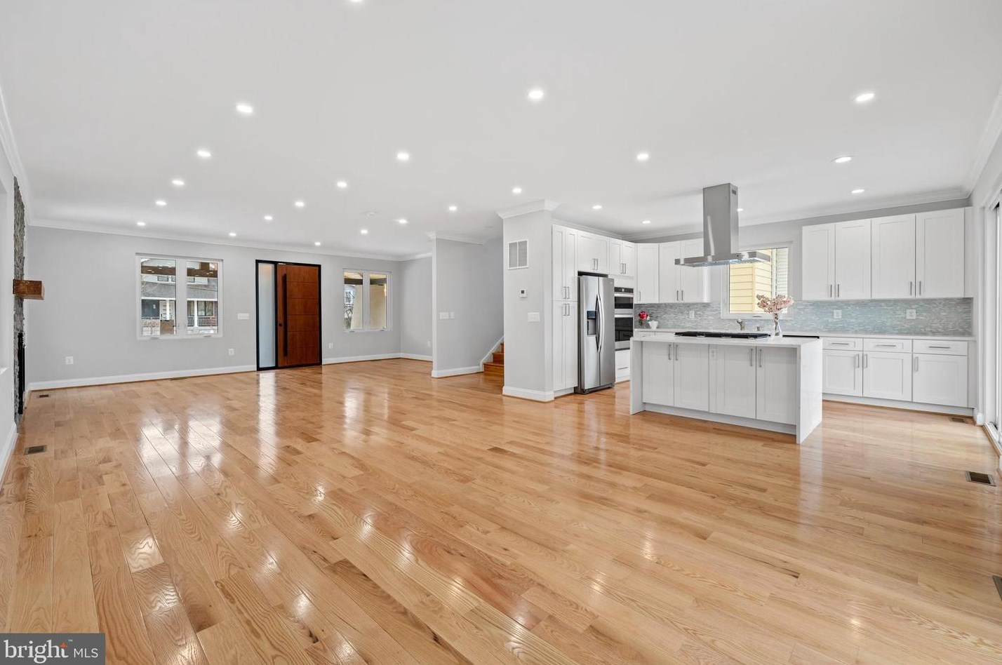 1437 Lawrence St, Washington DC 20017-2911 exterior