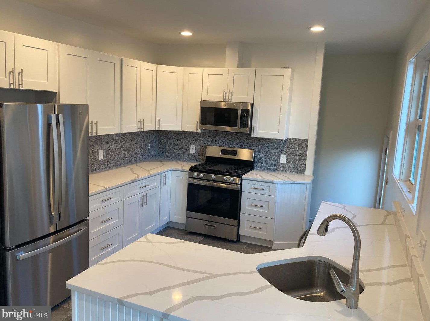 2506 33rd St Se, Washington, DC 20020
