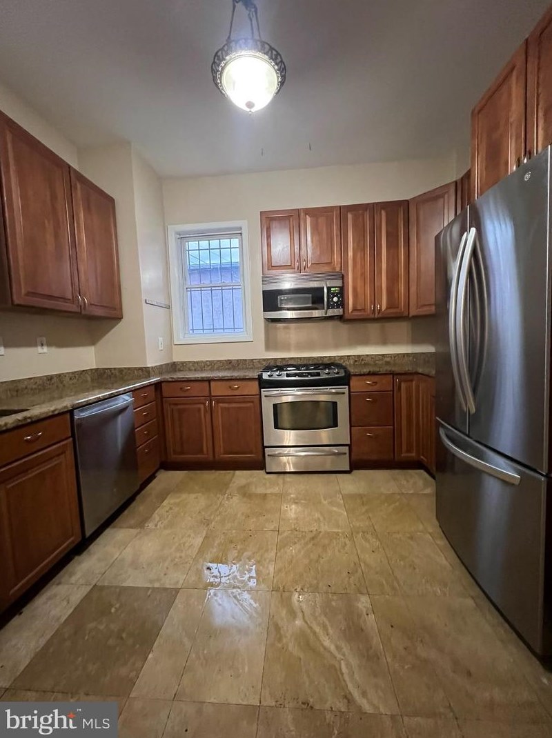 1317 Monroe St Nw, Washington, DC 20017