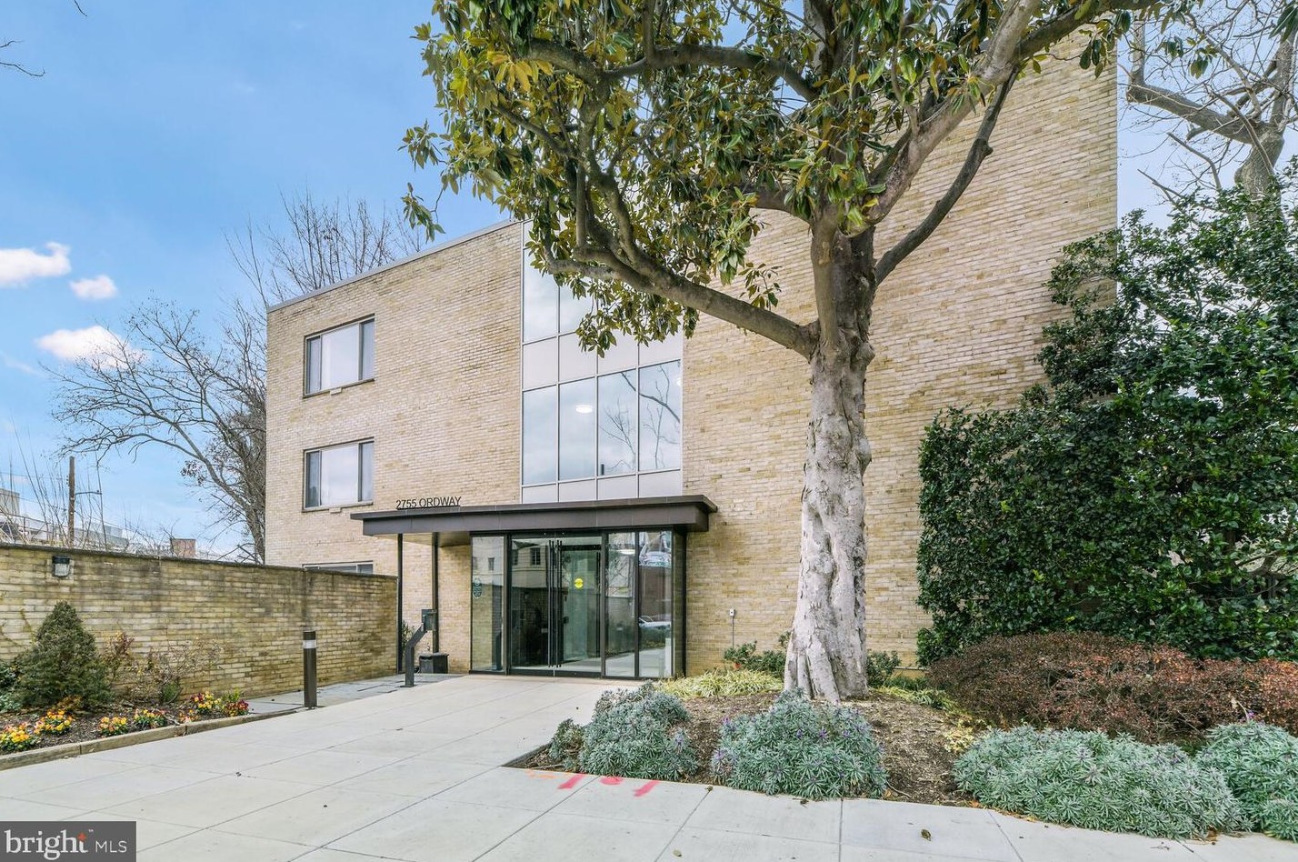 2755 Ordway St Nw #301, Washington, DC 20008