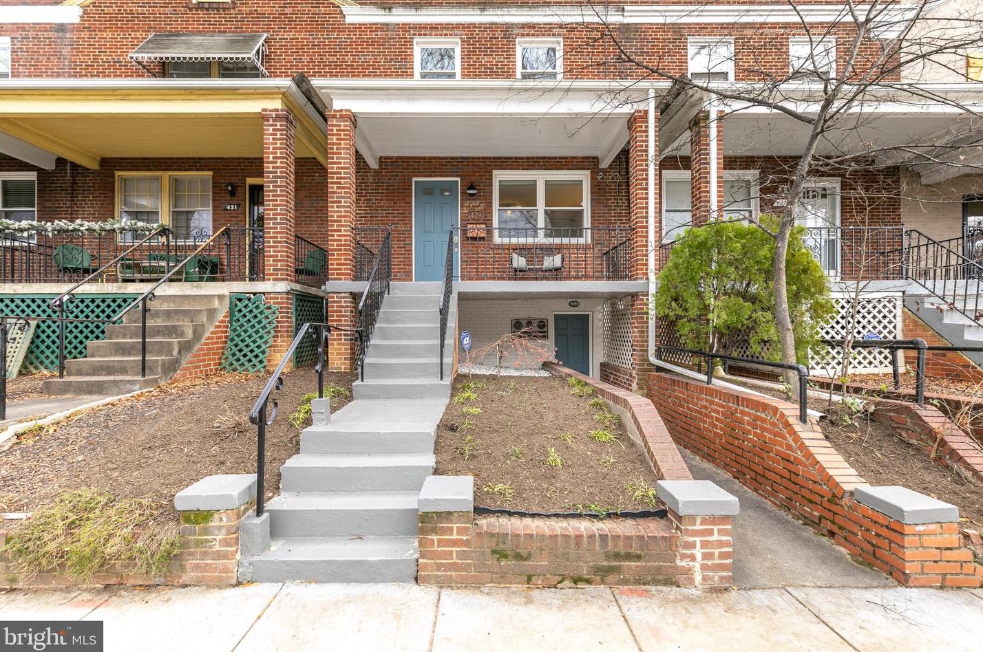 429 21st St, Washington, DC 20002-4705