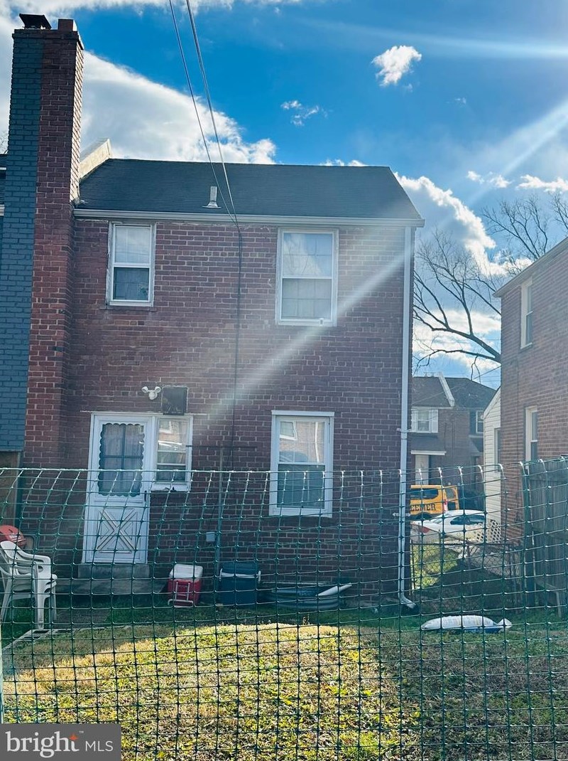 700 Faraday Pl, Washington DC  20017-2357 exterior