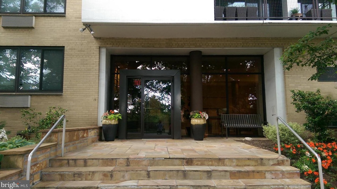 3601 Wisconsin Ave Nw #111, Washington, DC 20016