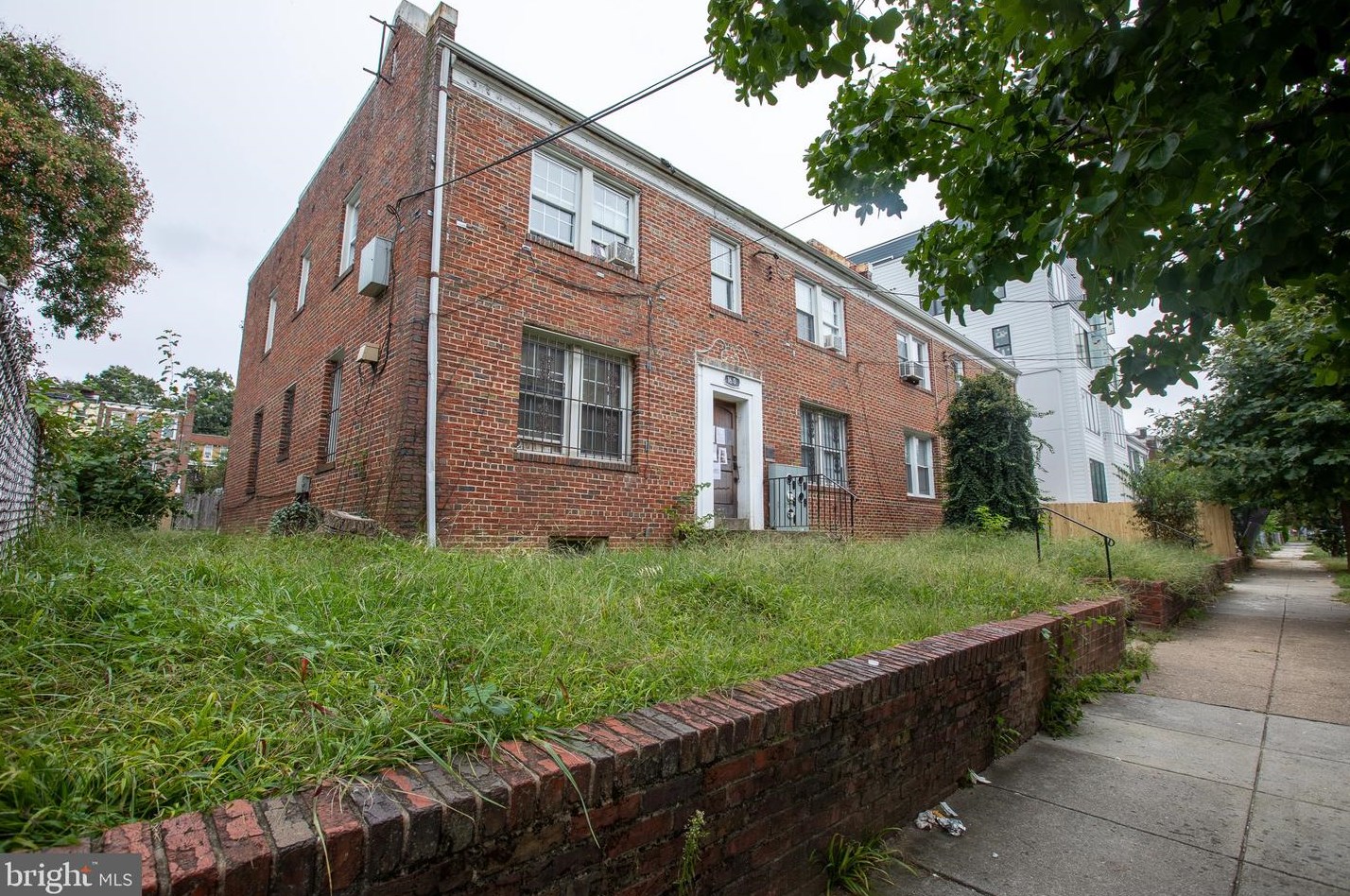 1610 21st Pl Se #4, Washington, DC 20020