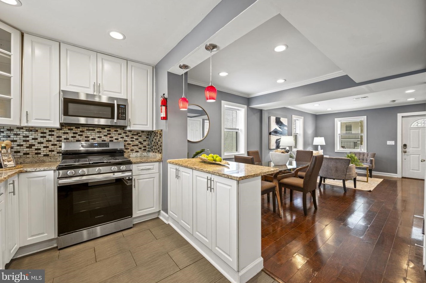 238 56th Pl Ne, Washington, DC 20019