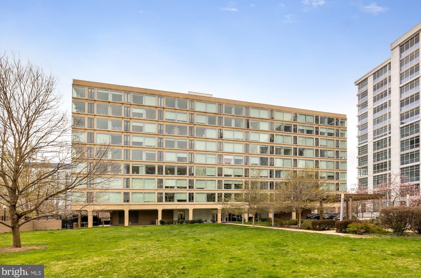 1101 3rd St Sw #101, Washington, DC 20024