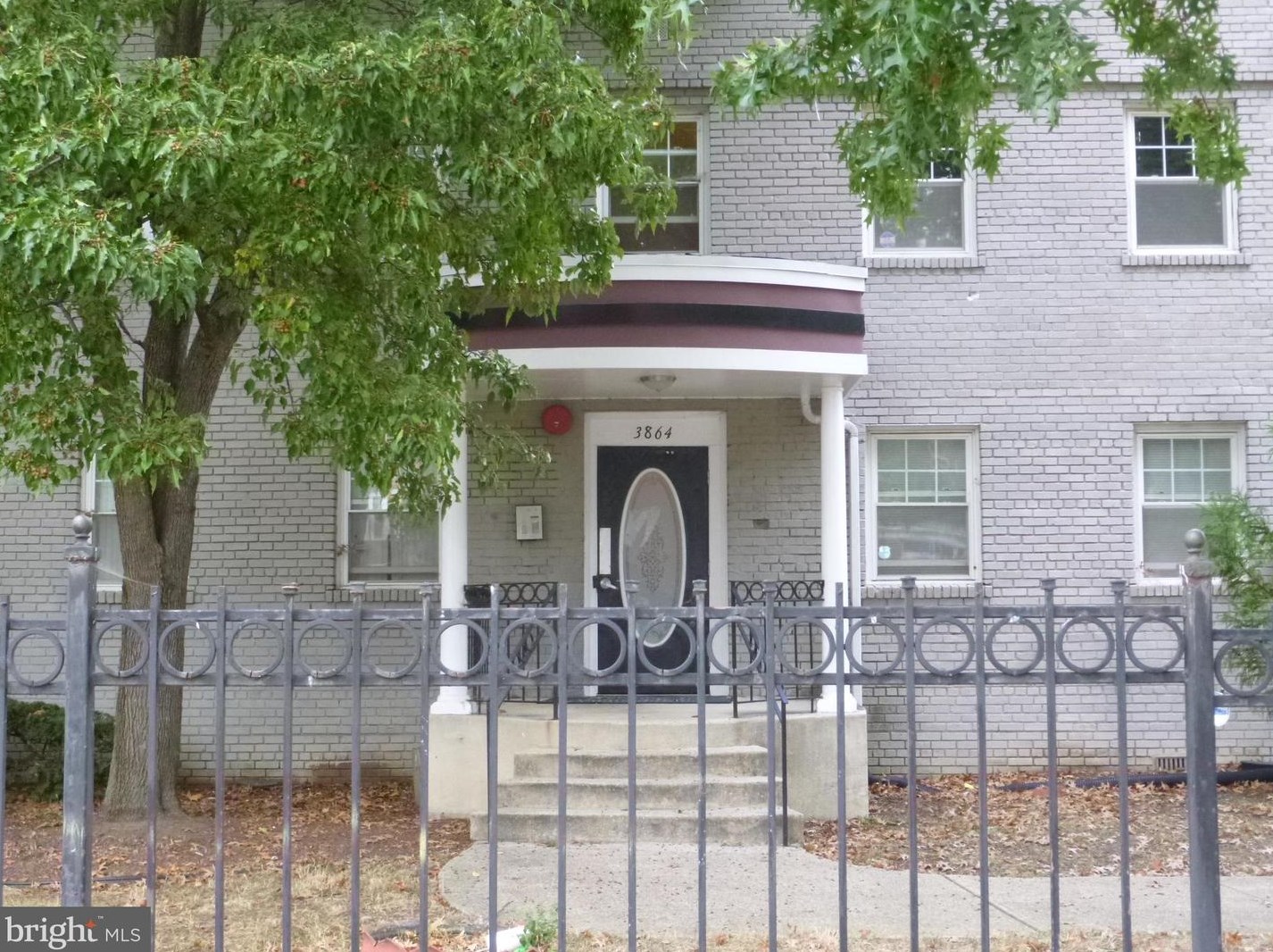 3864 9th St Se #202, Washington, DC 20032
