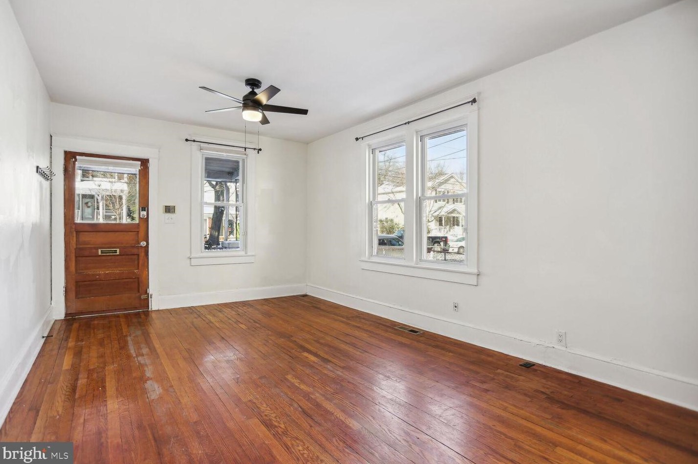 2611 Myrtle Ave Ne, Washington, DC 20018