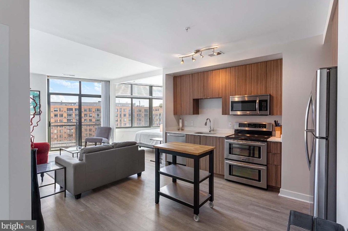 460 New York Ave Nw #1005, Washington, DC 20001