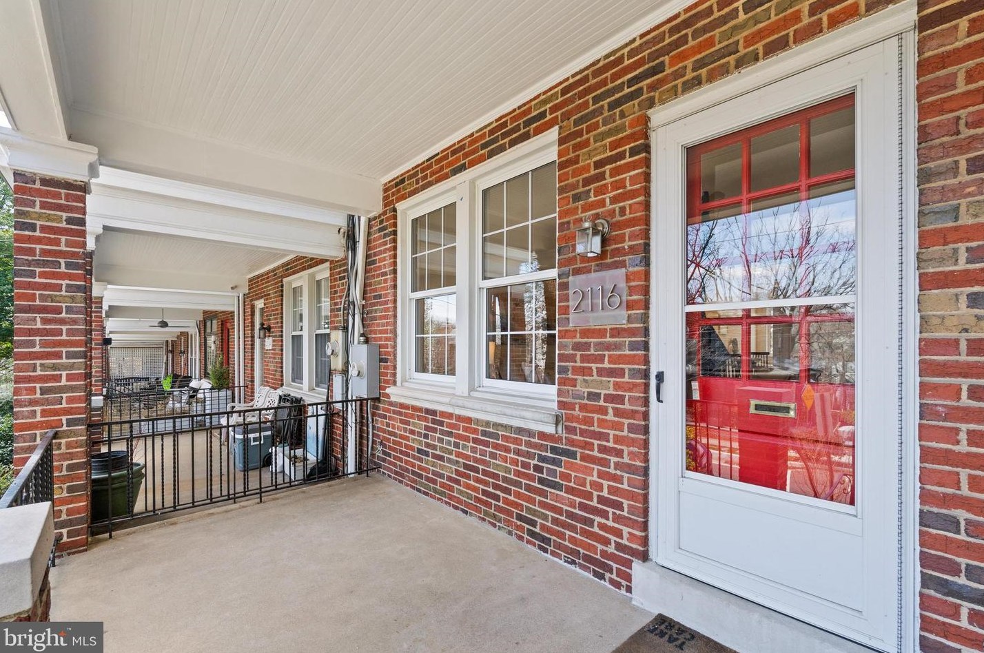 2116 Huidekoper Pl Nw, Washington, DC 20007