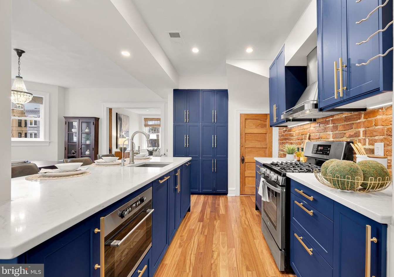 401 6 St, Washington DC 20024-2605 exterior