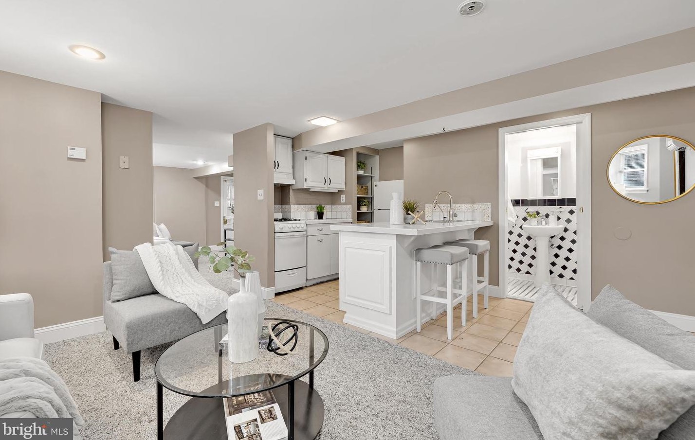 401 6 St, Washington DC 20024-2605 exterior