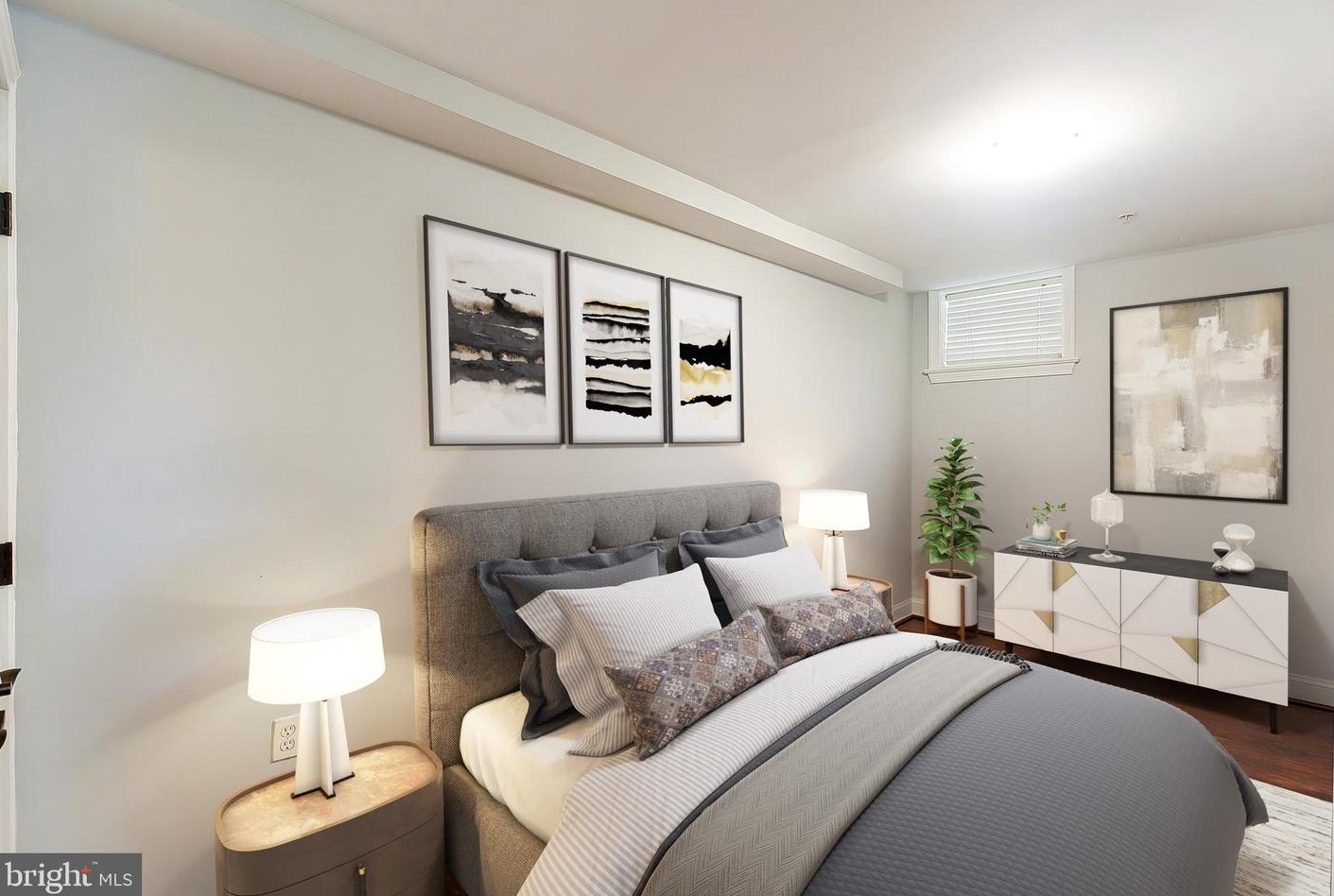 1323 Clifton St Nw Apt 5, Washington, DC 20009