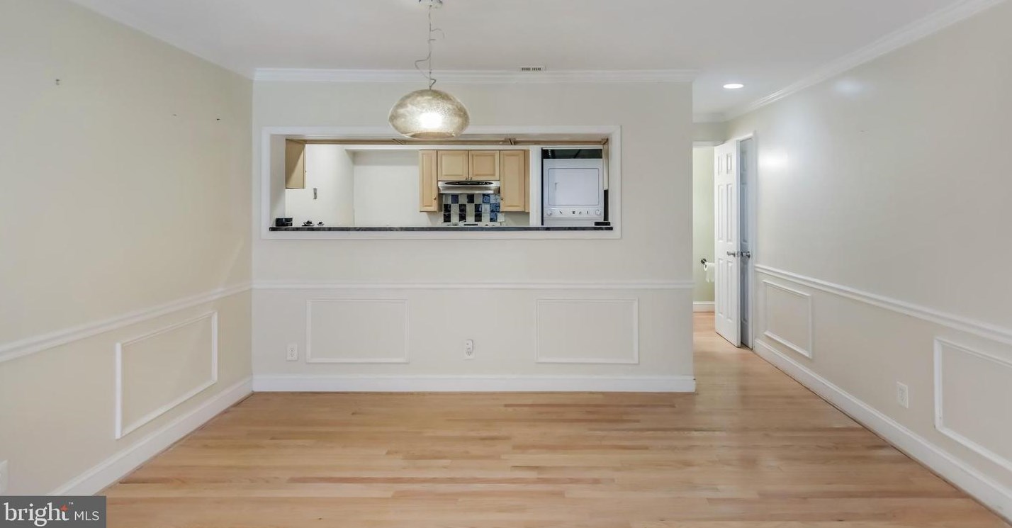 3111 Hawthorne Dr, Washington DC 20017-1040 exterior