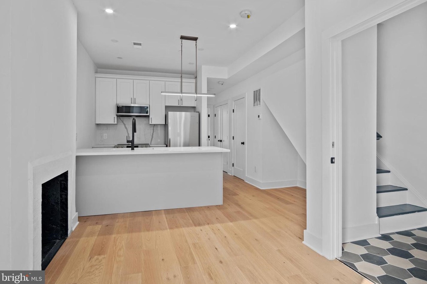 38 Florida Ave Nw #unit B, Washington, DC 20001