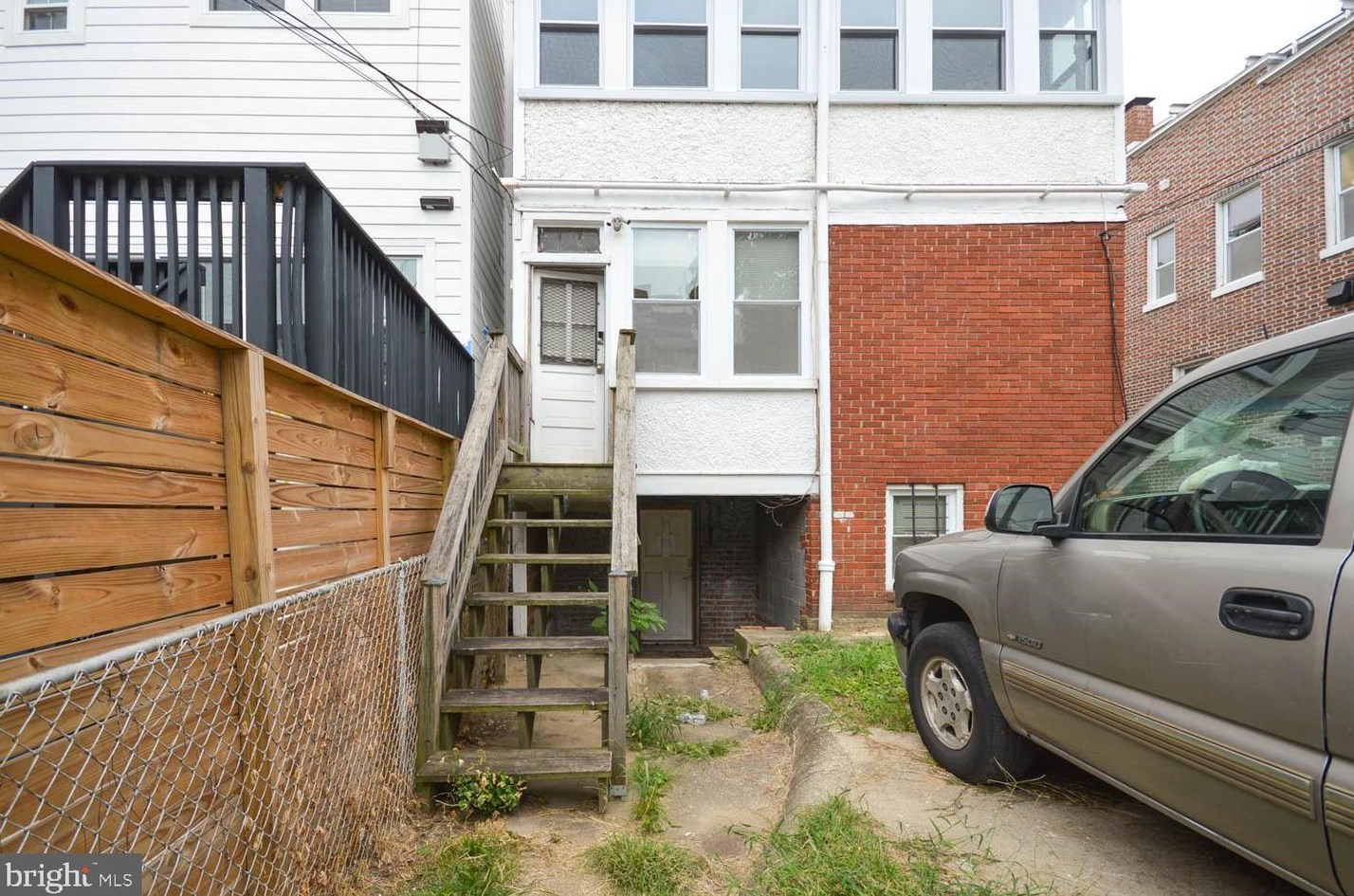 627 Quebec Pl, Washington DC 20010-1609 exterior