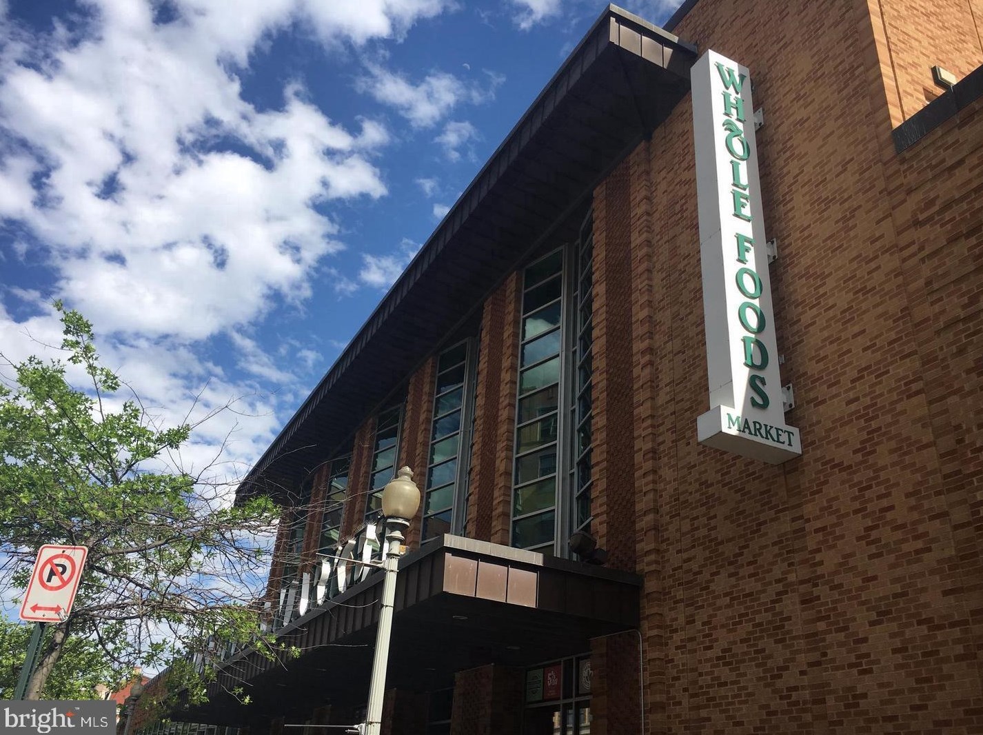 1634 14th St, Washington DC 20009-4368 exterior