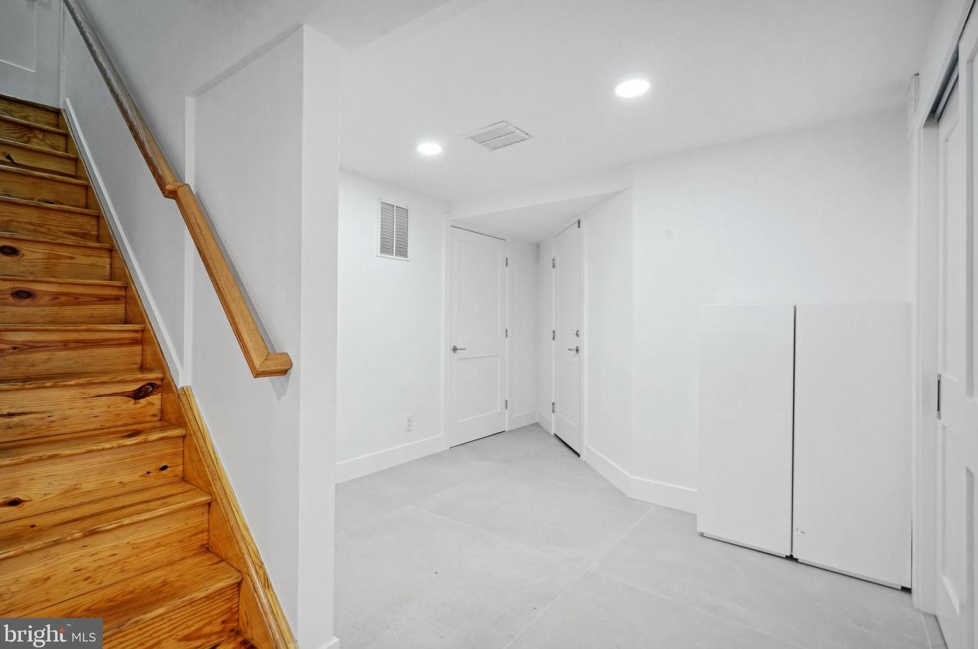 3203 Cleveland Ave, Washington DC 20008-3401 exterior