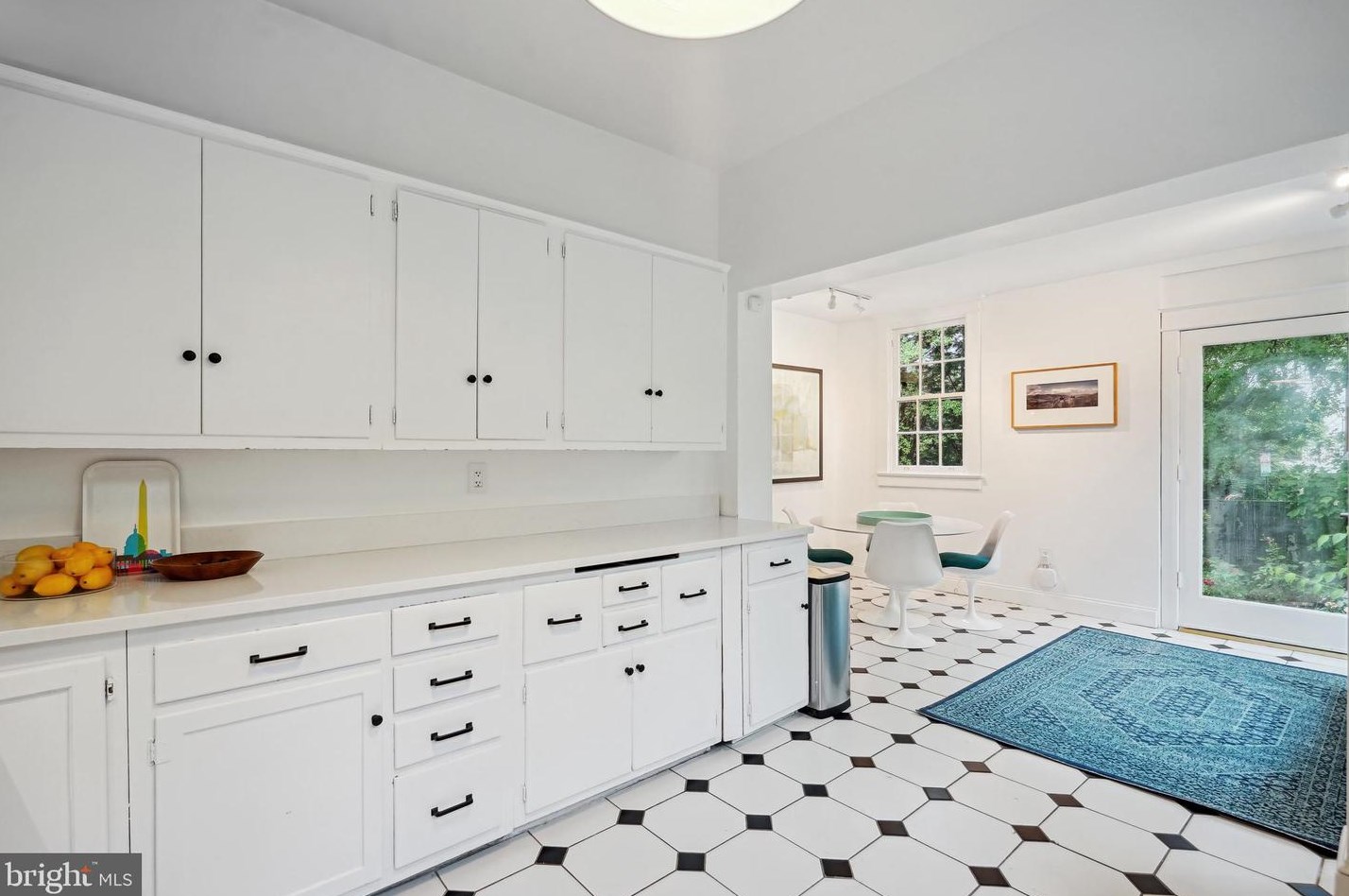 3203 Cleveland Ave, Washington DC 20008-3401 exterior