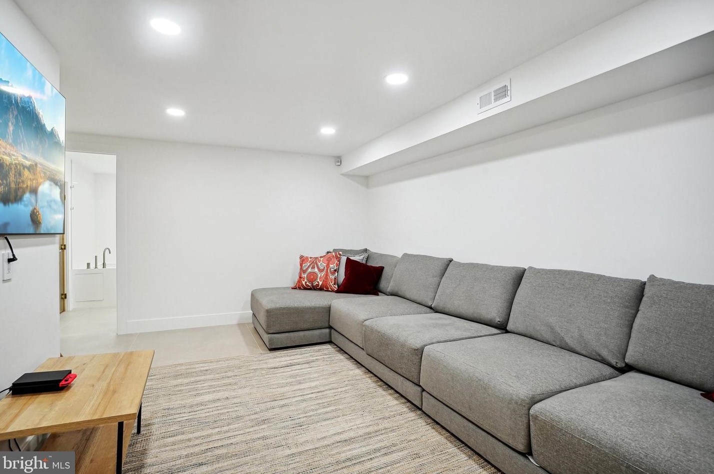 3203 Cleveland Ave, Washington DC 20008-3401 exterior