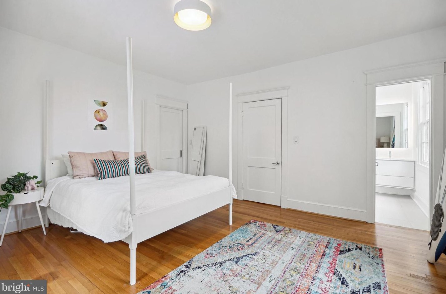 3203 Cleveland Ave, Washington DC 20008-3401 exterior