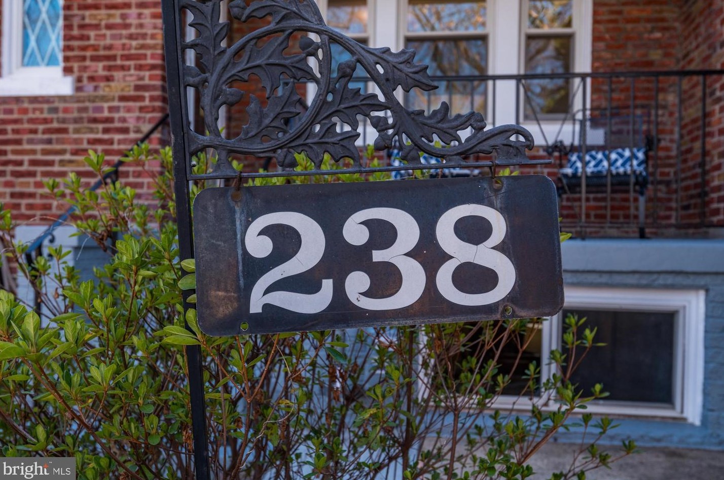 238 Jefferson St, Washington, DC 20011-6630