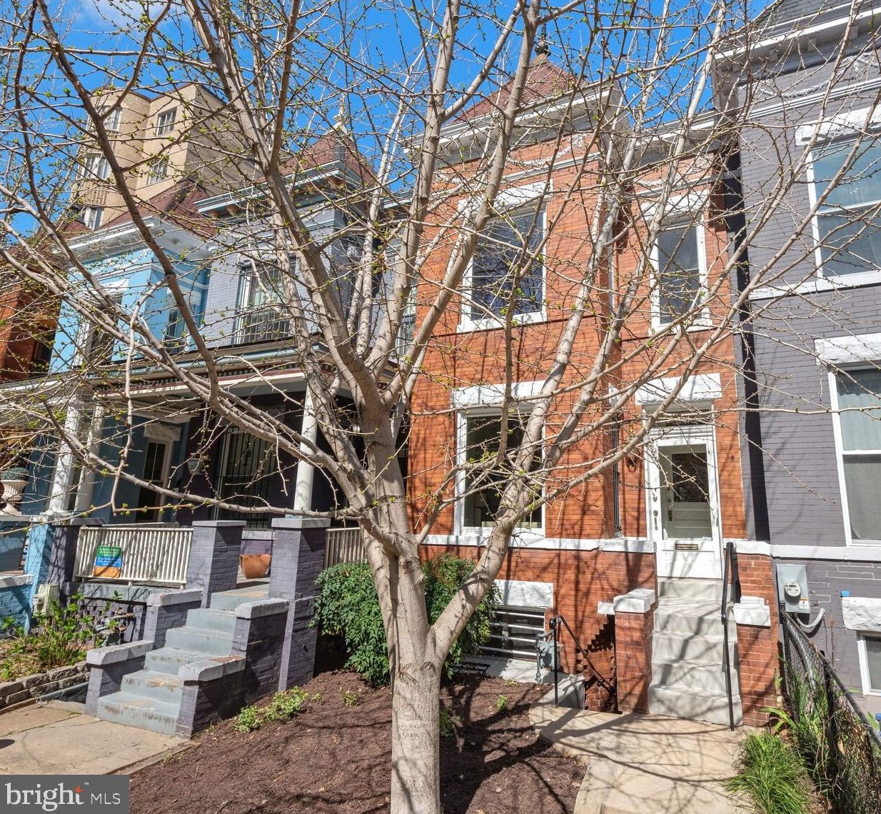 1533 Monroe St Nw, Washington, DC 20010