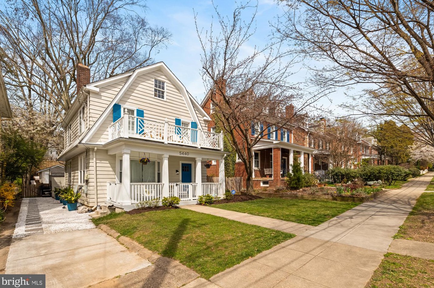 5440 Nebraska Ave, Washington DC  20015-1350 exterior